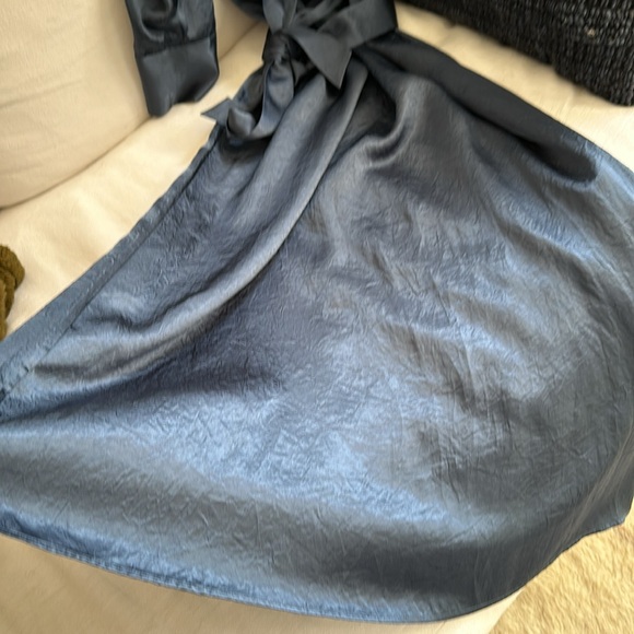 Adolfo Dominguez satin evening dress - Picture 5 of 6